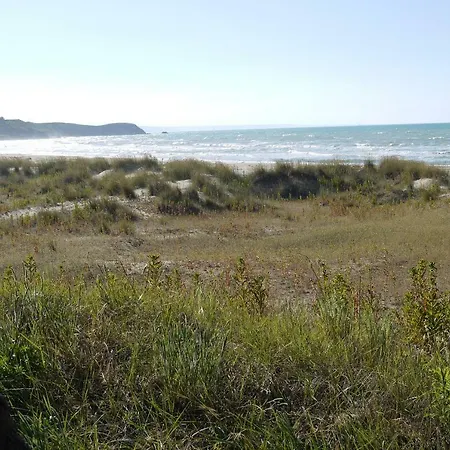 アパート Accanto Al Faro ヴァスト