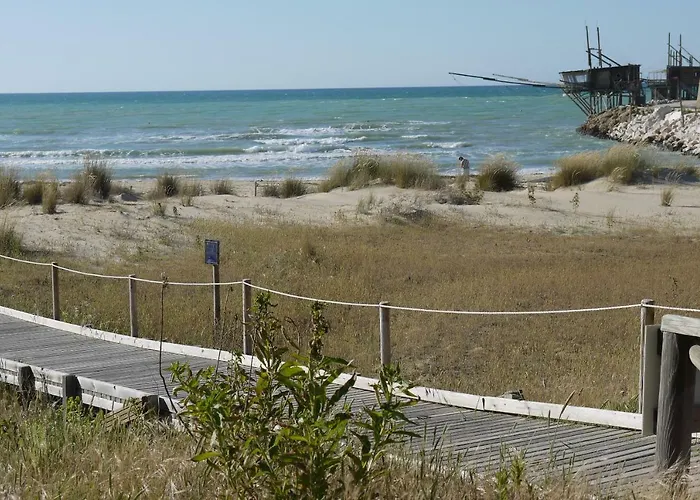 Accanto Al Faro Vasto