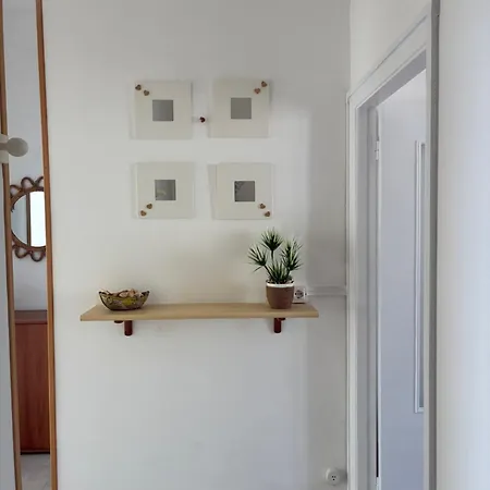Accanto Al Faro Apartmán