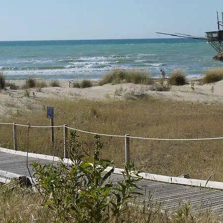 Accanto Al Faro Vasto