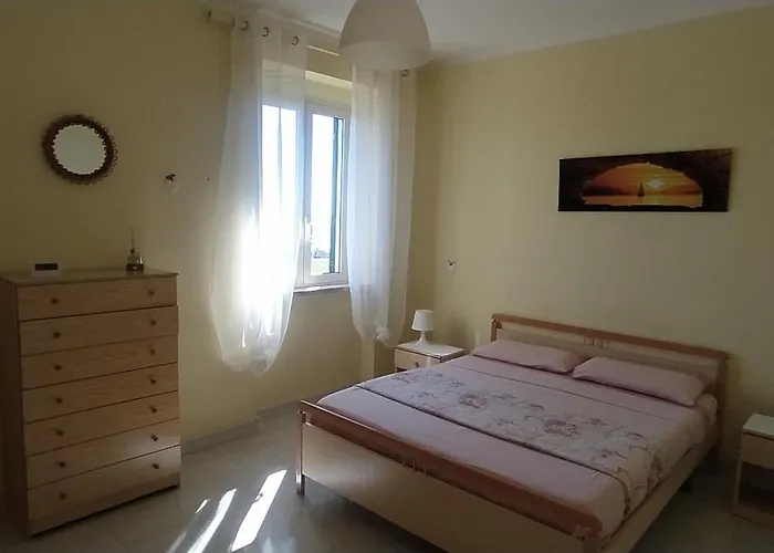 Accanto Al Faro Appartement *