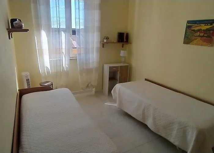 Accanto Al Faro * Vasto